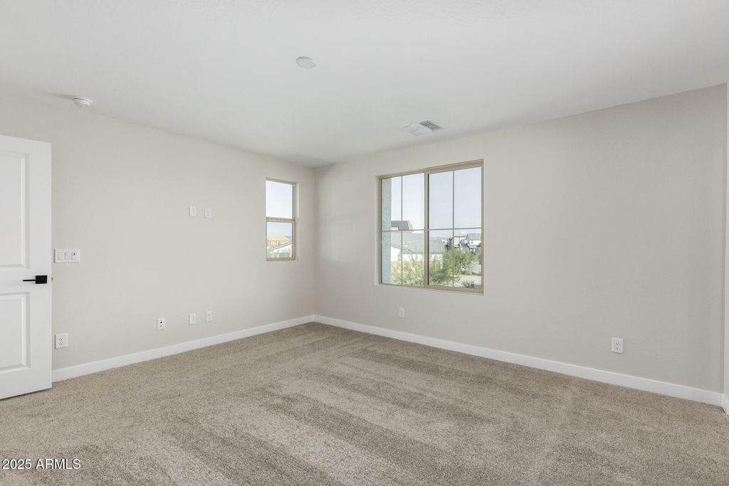 Image 15 of property listing at 15611 S 180TH Lane, Goodyear, AZ 85338