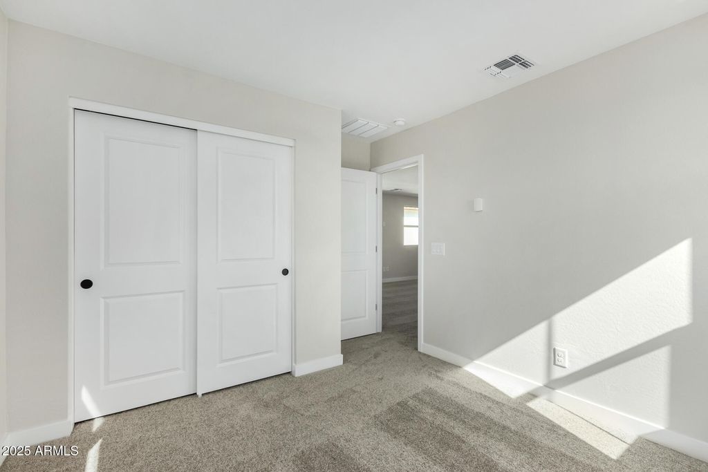 Image 26 of property listing at 15611 S 180TH Lane, Goodyear, AZ 85338