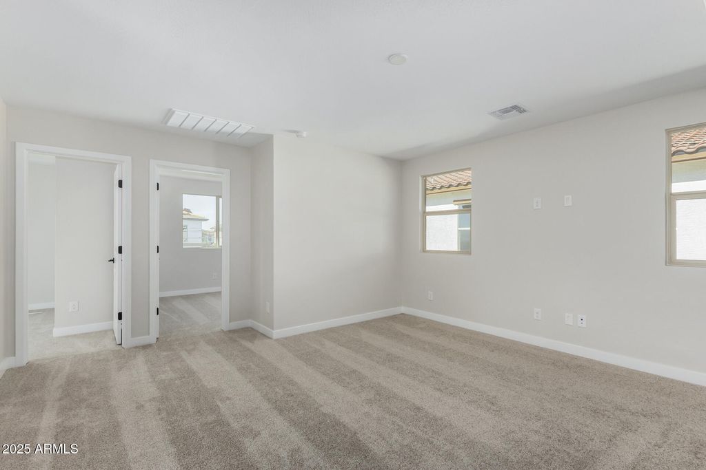 Image 31 of property listing at 15611 S 180TH Lane, Goodyear, AZ 85338