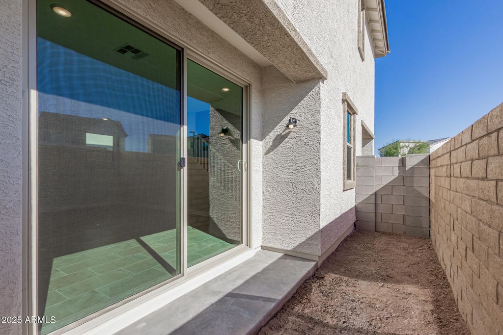 Image 37 of property listing at 15611 S 180TH Lane, Goodyear, AZ 85338