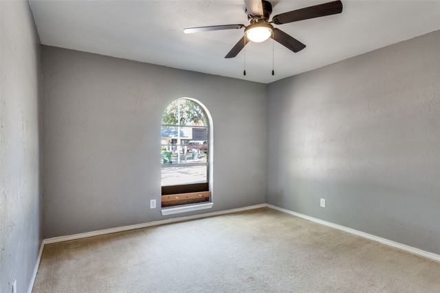 4102 Foxmoor Court, Arlington, TX 76016