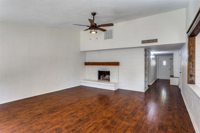 4102 Foxmoor Court, Arlington, TX 76016