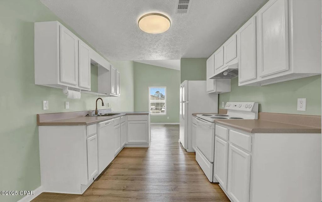 9030 Houston Street, Panama City Beach, FL 32408