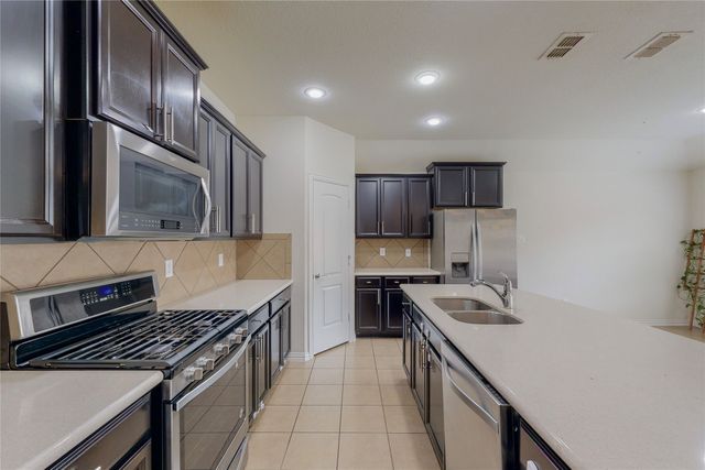 8100 Horseman Road, Fort Worth, TX 76131