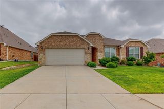 8100 Horseman Road, Fort Worth, TX 76131