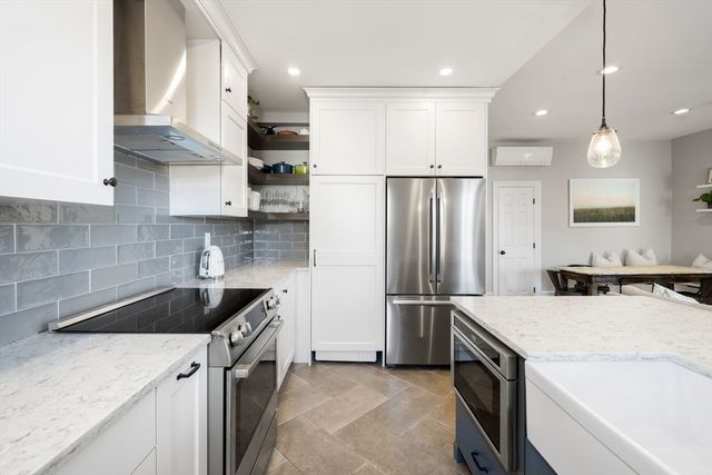 488-488A Columbus Ave 5, Boston, MA 02118