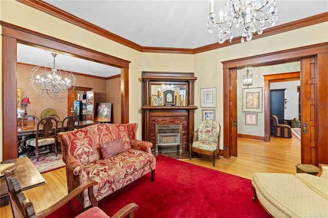107 E Peoria Street, Paola, KS 66071