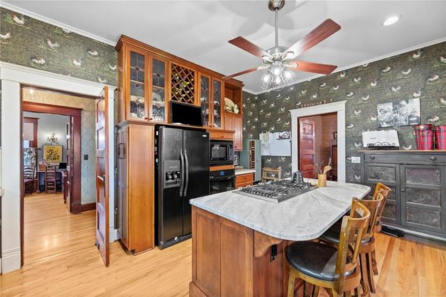 107 E Peoria Street, Paola, KS 66071