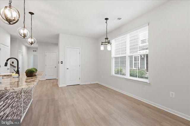 3664 TRAFORD LN, Woodbridge, VA 22193
