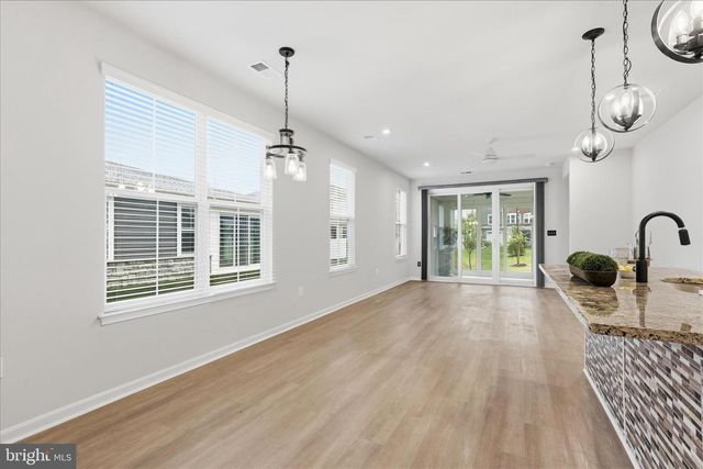 3664 TRAFORD LN, Woodbridge, VA 22193