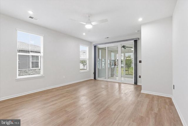 3664 TRAFORD LN, Woodbridge, VA 22193