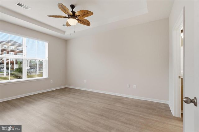 3664 TRAFORD LN, Woodbridge, VA 22193