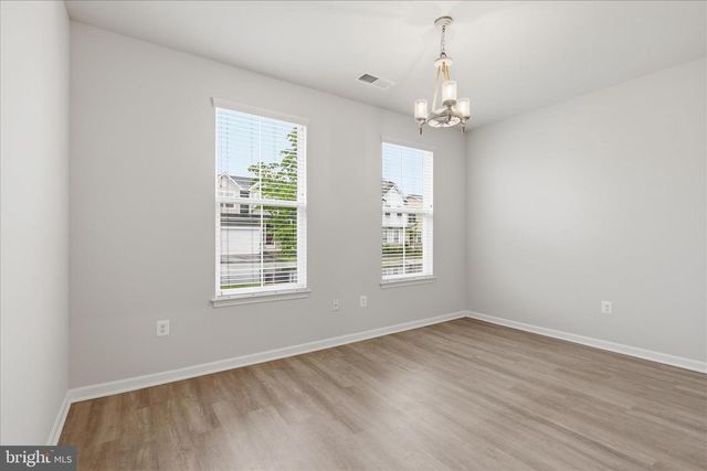 3664 TRAFORD LN, Woodbridge, VA 22193