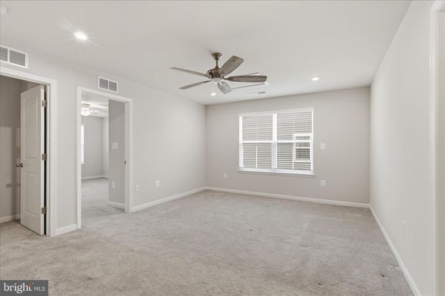 3664 TRAFORD LN, Woodbridge, VA 22193