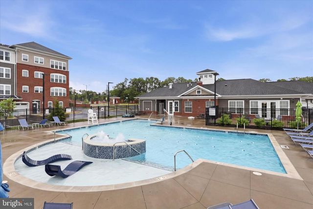 3664 TRAFORD LN, Woodbridge, VA 22193