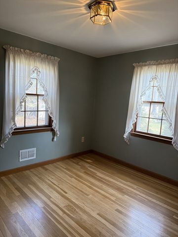 89 Oakcrest Drive, North Attleboro, MA 02760