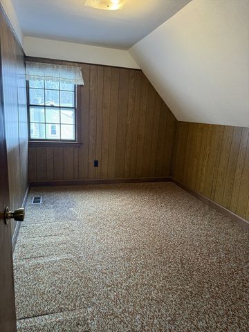 89 Oakcrest Drive, North Attleboro, MA 02760