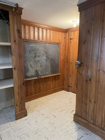 89 Oakcrest Drive, North Attleboro, MA 02760