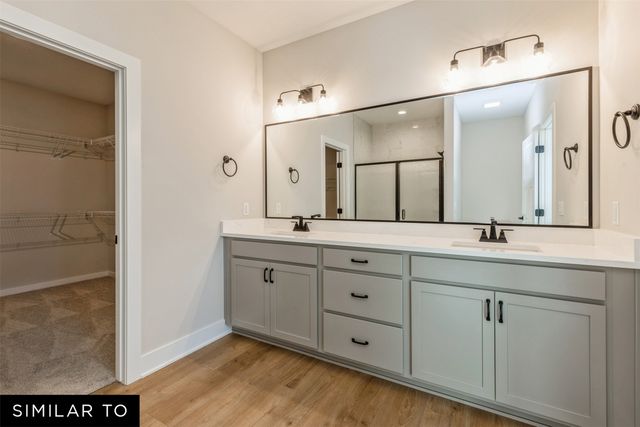 4654 180th Street, Urbandale, IA 50323