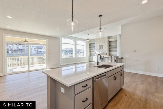 4654 180th Street, Urbandale, IA 50323