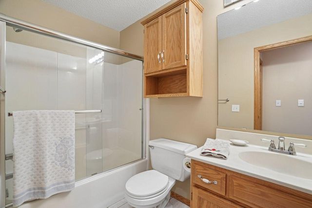 2210 Viking Drive, Saint Cloud, MN 56301