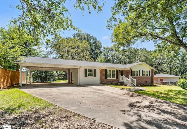 203 Fernwood Circle, Anderson, SC 29626