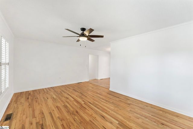 203 Fernwood Circle, Anderson, SC 29626