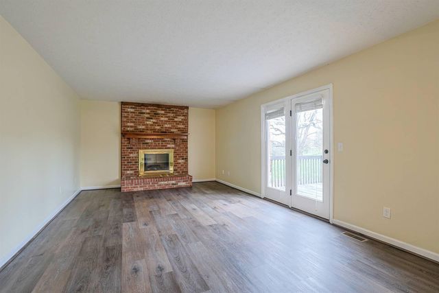 7351 Blackstone Drive, Florence, KY 41042