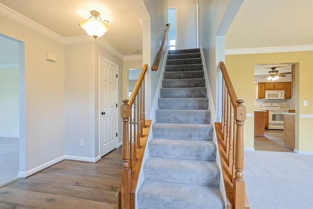 7351 Blackstone Drive, Florence, KY 41042