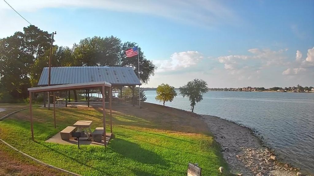 317 Timberline Drive, Granbury, TX 76048 — photo 5