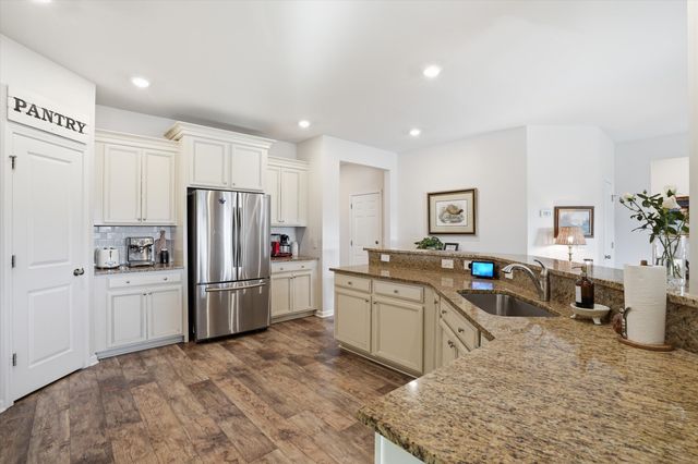 205 Witch Hazel Street, Summerville, SC 29486