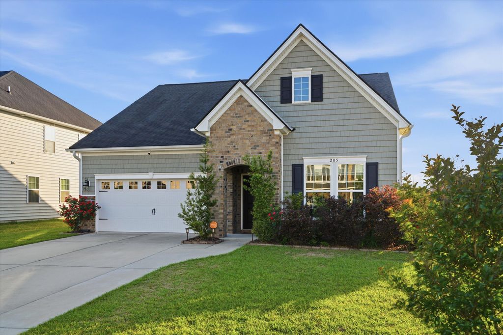 205 Witch Hazel Street, Summerville, SC 29486