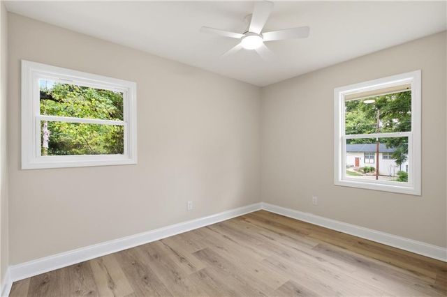 353 Roxbury Drive, Riverdale, GA 30274