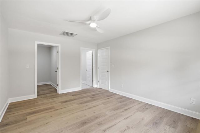 353 Roxbury Drive, Riverdale, GA 30274
