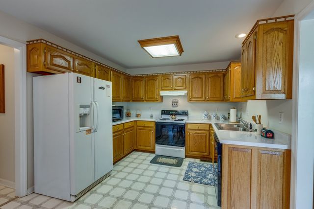 3454 Williamsport Pike, Williamsport, TN 38487