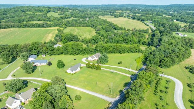 3454 Williamsport Pike, Williamsport, TN 38487