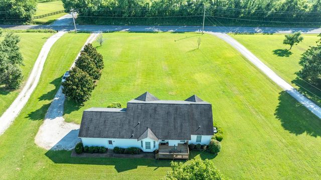 3454 Williamsport Pike, Williamsport, TN 38487