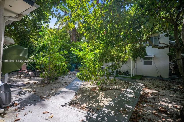 128 NW 53rd St C, Miami, FL 33127