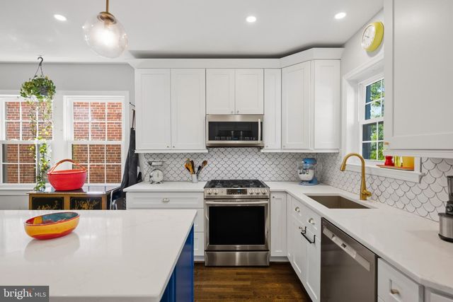 1319 SHERIDAN ST NW, Washington, DC 20011