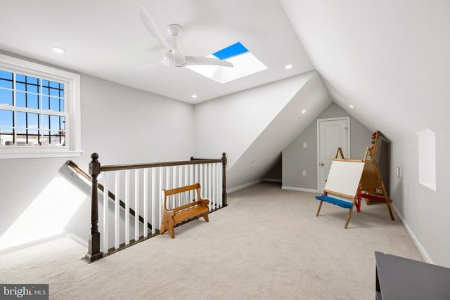 1319 SHERIDAN ST NW, Washington, DC 20011