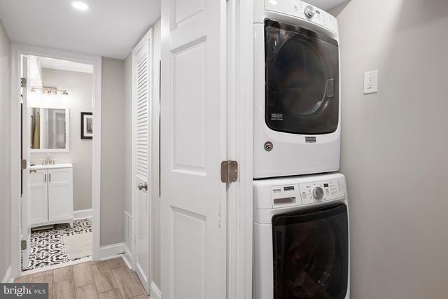 1319 SHERIDAN ST NW, Washington, DC 20011