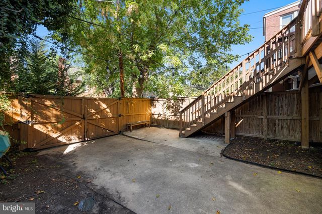 1319 SHERIDAN ST NW, Washington, DC 20011