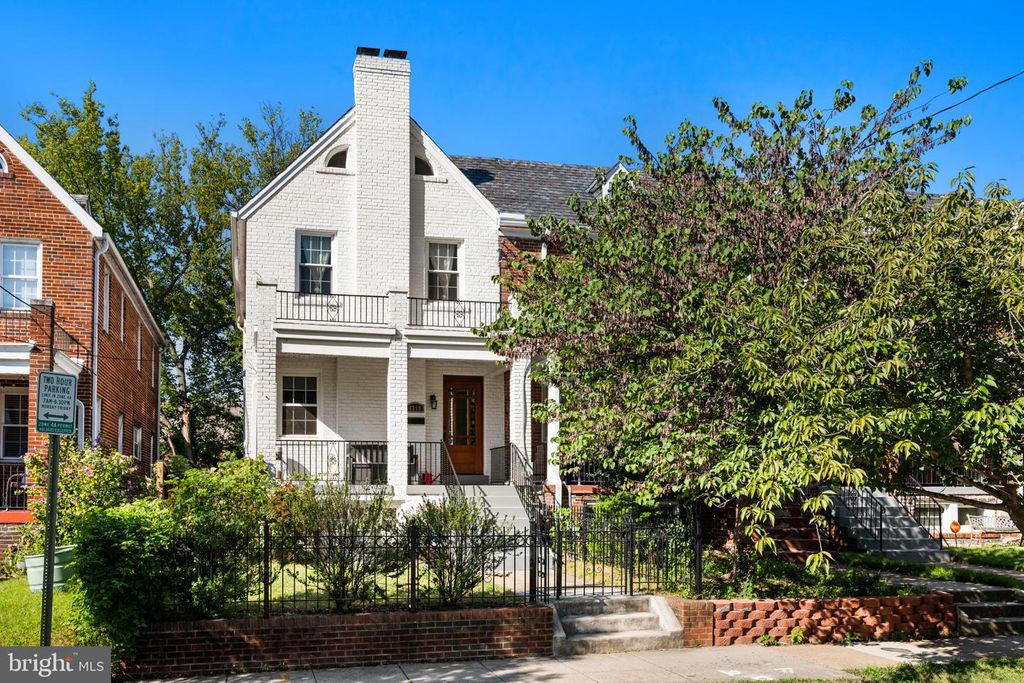 1319 SHERIDAN ST NW, Washington, DC 20011