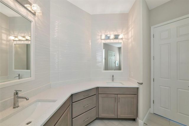 3831 158TH AVENUE CIRCLE E, Parrish, FL 34219