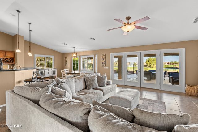 463 N SANTIAGO Trail, Casa Grande, AZ 85194