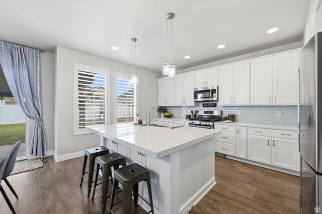 11704 S 2610 W, Riverton, UT 84065