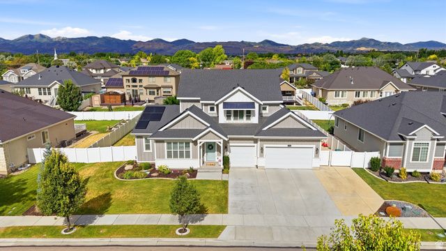 11704 S 2610 W, Riverton, UT 84065