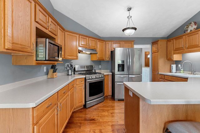 1301 KAMPO DRIVE, Neenah, WI 54956
