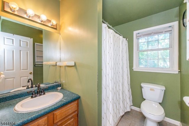 19 Franklin Pl, Hackensack City, NJ 07601