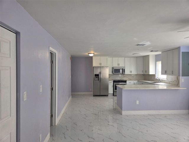 7925 SW 9th St 7925, North Lauderdale, FL 33068